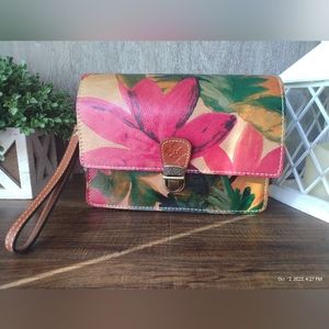 PATRICIA NASH LANZA WRISTLET CLUTCH ORGANIZER SPRING MULTI. EUC